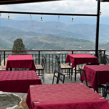 Guest house Mbrica Family - Castle Gem