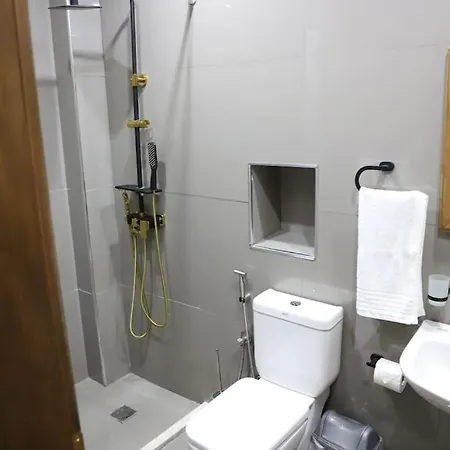 Mbrica Family - Castle Gem בראט