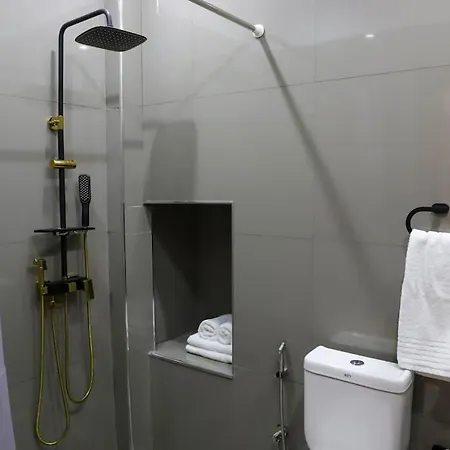 Mbrica Family - Castle Gem בית הארחה *